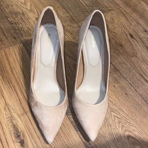 Aldo - Size 10 - Creme Heels